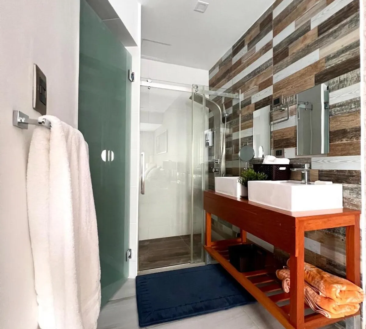 Comodo Departamento Centrico Sd Santo Domingo Lägenhet